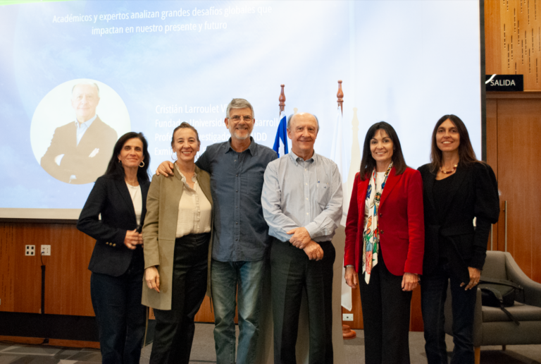 You are currently viewing Observatorio Global UDD: desafíos económicos y políticos de Chile